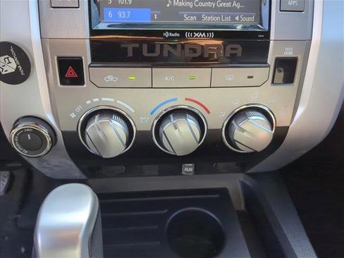 Used 2019 Toyota Tundra SR5 image 19