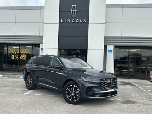 Certified 2024 Lincoln Nautilus Premier w/ Equipment Group 102A AWD/4WD image 1