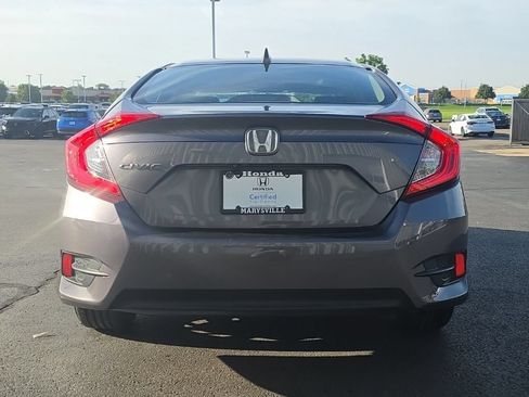 Certified 2018 Honda Civic EX image 5