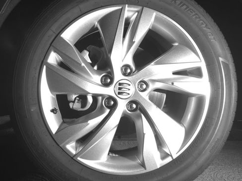Used 2025 Buick Encore GX Preferred AWD/4WD image 12