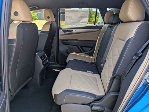 New 2026 Volkswagen Atlas Cross Sport SE FWD image 14