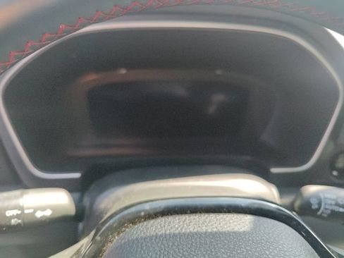 Used 2025 Honda Pilot Black Edition image 18