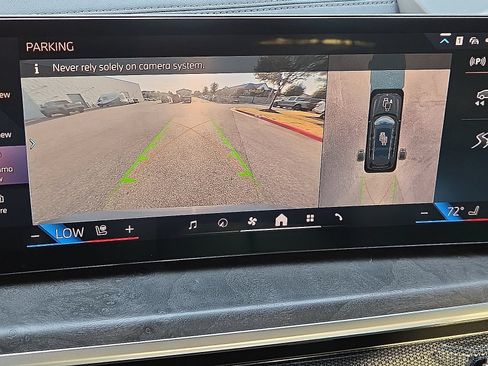 Used 2024 BMW X7 xDrive40i AWD/4WD image 17