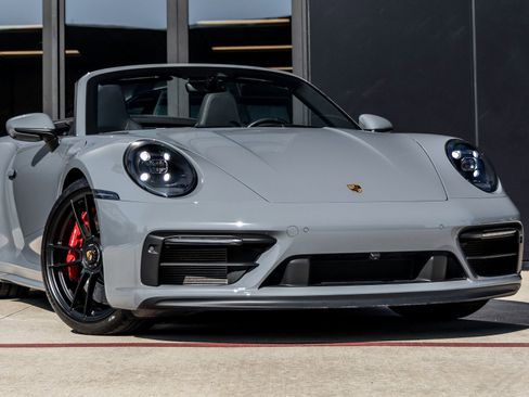 Used 2023 Porsche 911 Carrera 4 GTS image 9