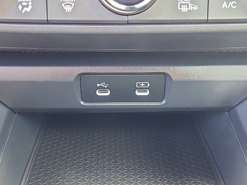 Certified 2023 Honda Accord EX image 17