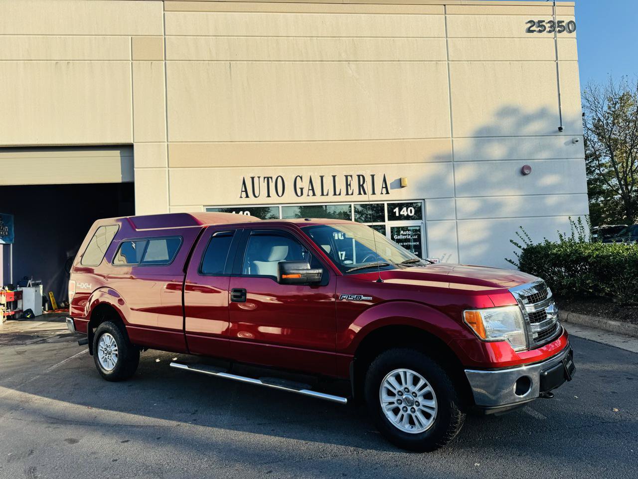 Used 2013 Ford F150 XLT w/ HD Payload Pkg AWD/4WD image 6
