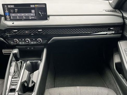 Used 2023 Honda Accord Sport image 19