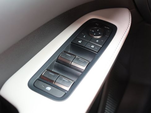 Certified 2024 Lexus RX 350 w/ Convenience Package AWD/4WD image 13