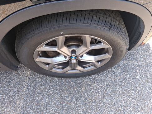 Used 2021 BMW X4 xDrive30i w/ Executive Package AWD/4WD image 7