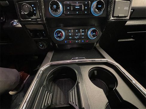 Used 2021 Ford F250 Platinum image 15