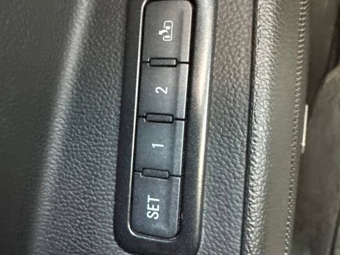 Used 2018 Chevrolet Tahoe LT AWD/4WD image 17