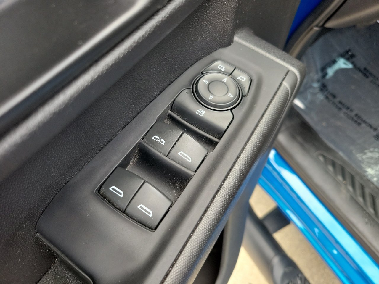 Certified 2022 Chevrolet Silverado 1500 Custom Trail Boss AWD/4WD image 14