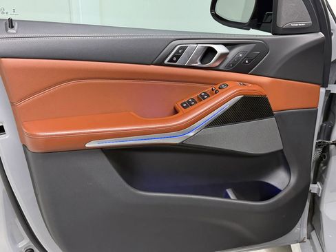 Used 2024 BMW X5 M60i image 19