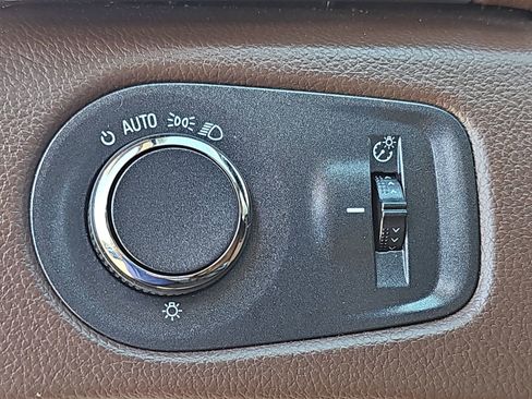 Used 2016 Cadillac SRX Luxury w/ Driver Awareness Package image 30