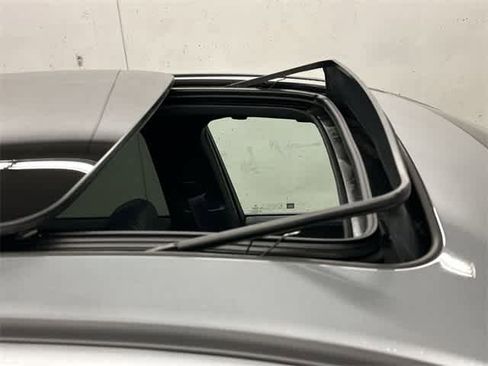 Used 2023 Acura RDX A-Spec image 6