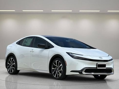 New 2027 Toyota Prius Plug-In Hybrid w/ Limited Premium Package FWD image 1