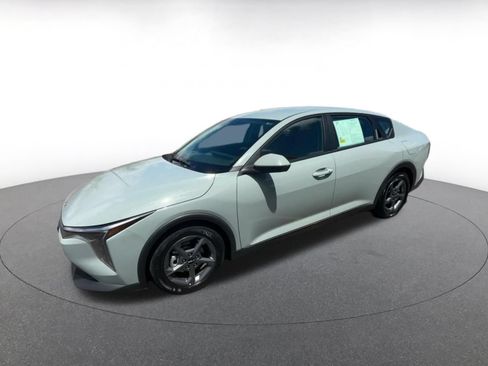 Used 2025 Kia K4 FWD image 7