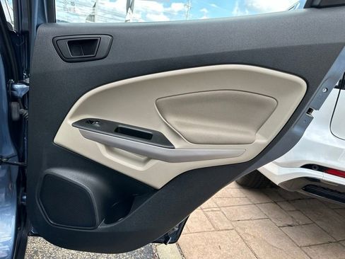 Used 2022 Ford EcoSport S AWD/4WD image 11