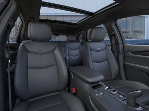 New 2026 Cadillac XT5 Sportv w/ LPO, Floor Liner Package image 16