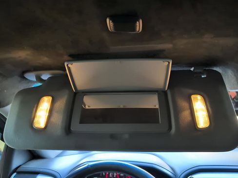 Used 2014 GMC Sierra 1500 SLT w/ SLT Preferred Package image 29