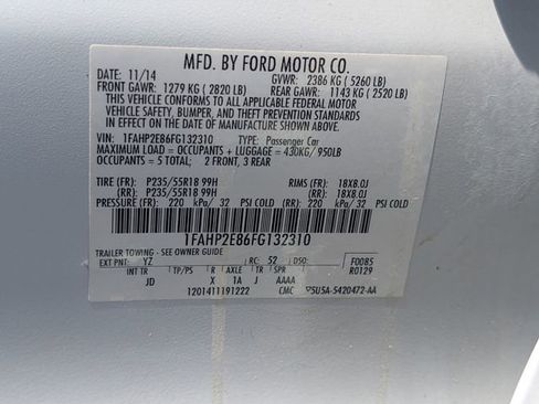 Used 2015 Ford Taurus SEL w/ Equipment Group 201A FWD image 17