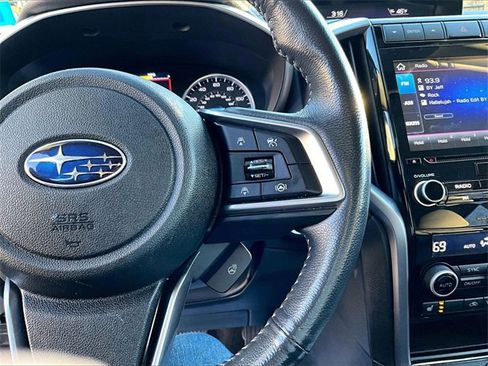 Used 2022 Subaru Ascent Limited image 24