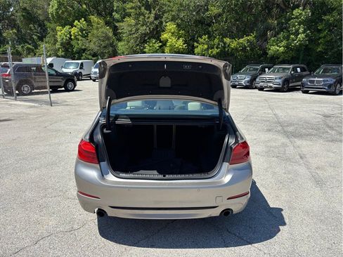 Used 2018 BMW 530i w/ Premium Package RWD image 47
