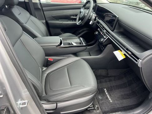 Certified 2025 Hyundai Tucson SEL image 14