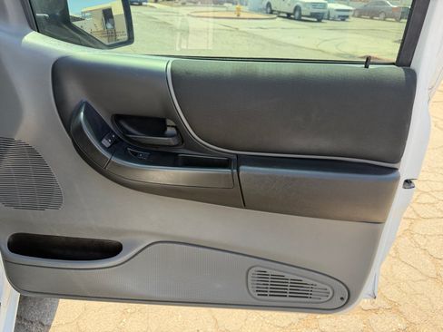 Used 2011 Ford Ranger XLT RWD image 31