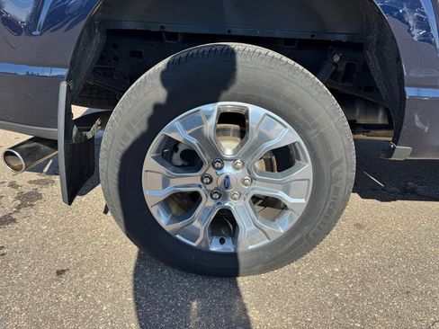 Used 2022 Ford F150 Platinum w/ Max Trailer Tow Package image 3