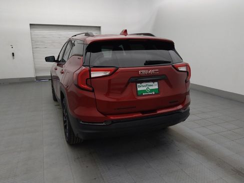 Used 2022 GMC Terrain SLE w/ Driver Convenience Package image 6