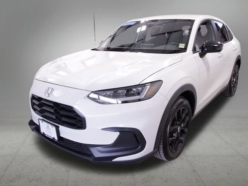 Certified 2024 Honda HR-V Sport image 1