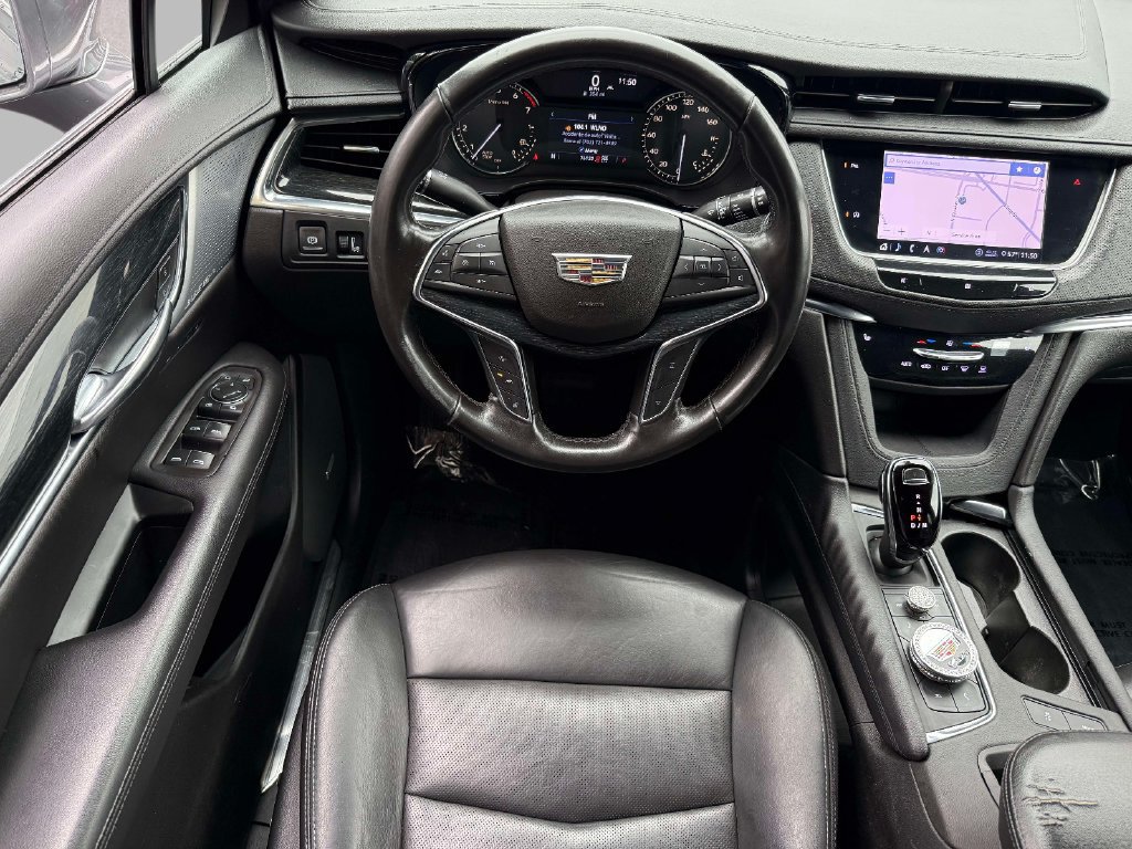 Used 2020 Cadillac XT5 Premium Luxury AWD/4WD image 4