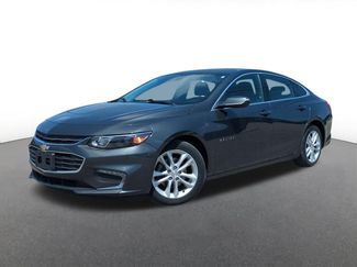 Used 2017 Chevrolet Malibu LT FWD video 1