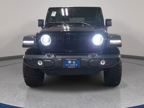 Used 2025 Jeep Wrangler Unlimited Sport S 4xe AWD/4WD image 2