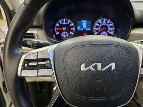 Used 2022 Kia Telluride EX w/ EX Premium Package AWD/4WD image 18
