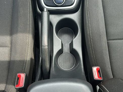 Used 2023 Hyundai Venue SEL FWD image 28