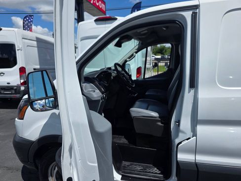 Used 2017 Ford Transit 150 130 Low Roof RWD image 16