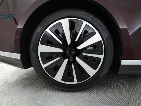 Used 2023 Lucid Air Touring AWD/4WD image 20