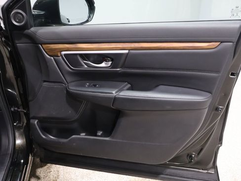 Used 2017 Honda CR-V Touring image 23