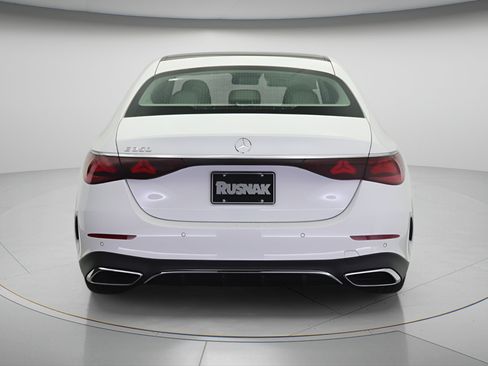 New 2026 Mercedes-Benz E 350 Sedan image 3