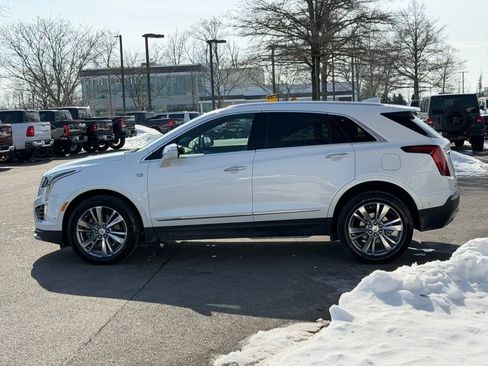 Used 2024 Cadillac XT5 Premium Luxury w/ Technology Package image 9