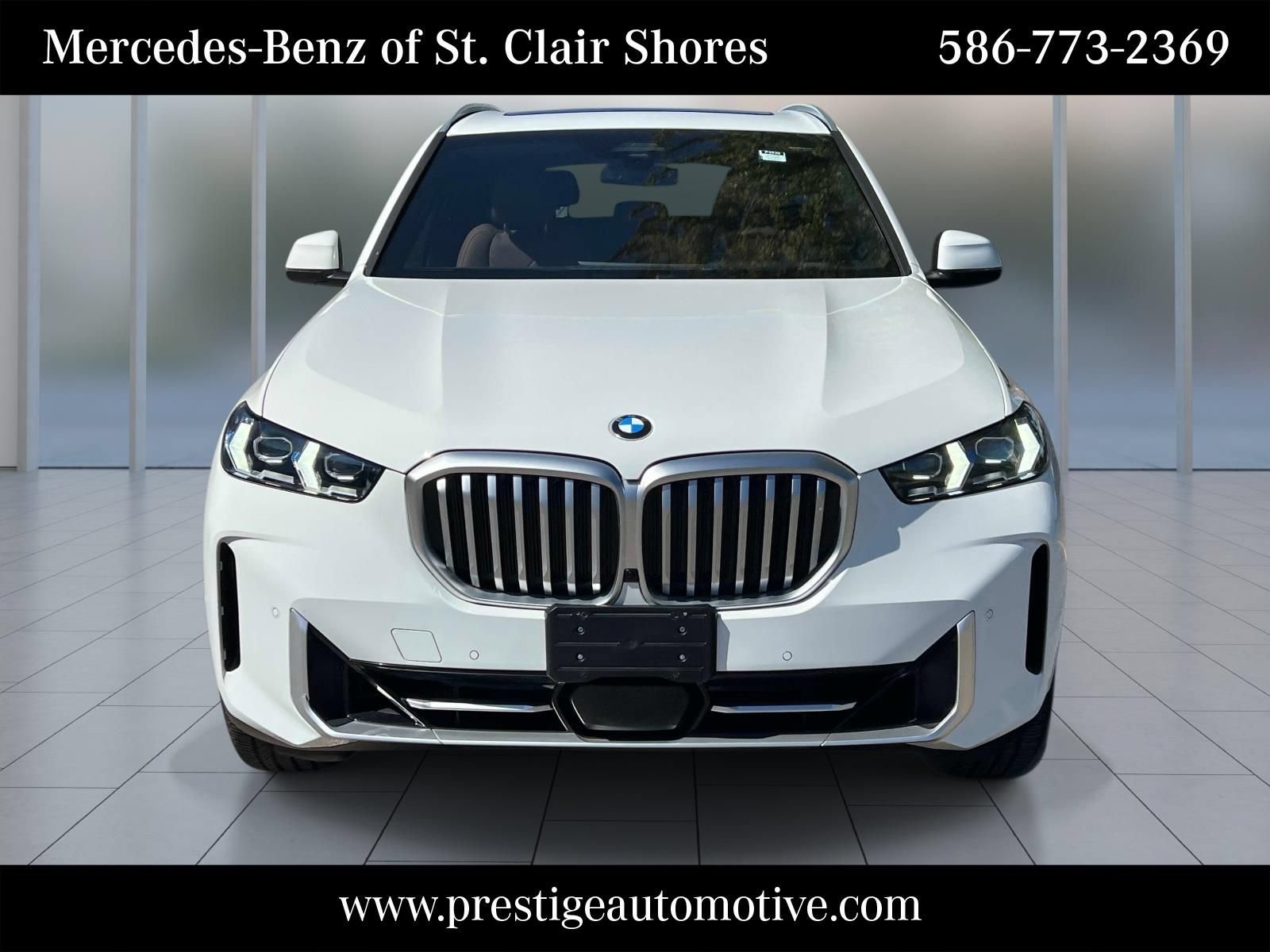 Used 2024 BMW X5 xDrive40i w/ Premium Package AWD/4WD image 9