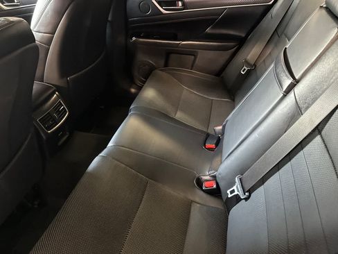 Used 2018 Lexus GS 350 F Sport RWD image 5