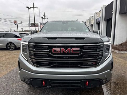 Used 2025 GMC Sierra 1500 AT4 w/ AT4 Premium Package image 2