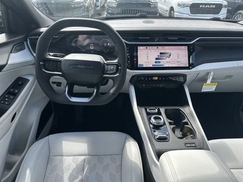 New 2026 Jeep Cherokee Overland image 22