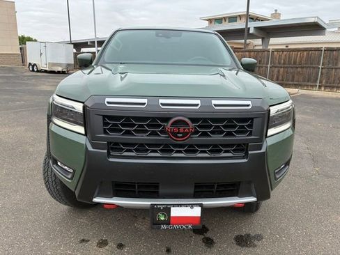 Certified 2025 Nissan Frontier PRO-4X w/ Pro Premium Package AWD/4WD image 10