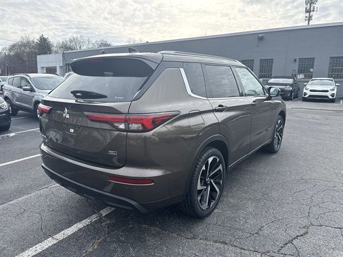 Used 2022 Mitsubishi Outlander SEL image 6