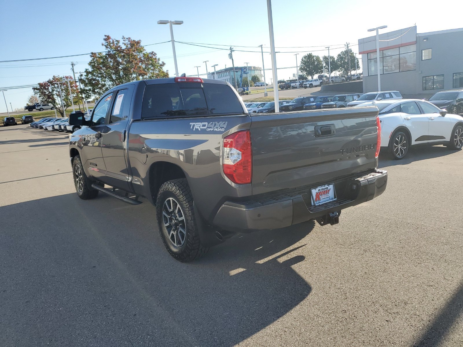 Certified 2021 Toyota Tundra SR5 w/ TRD Off-Road Package AWD/4WD image 3