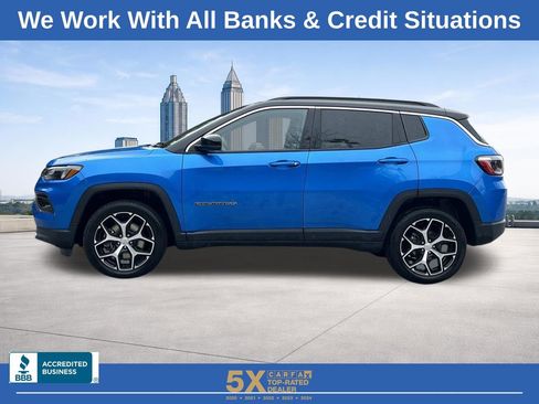 Used 2024 Jeep Compass Limited image 23